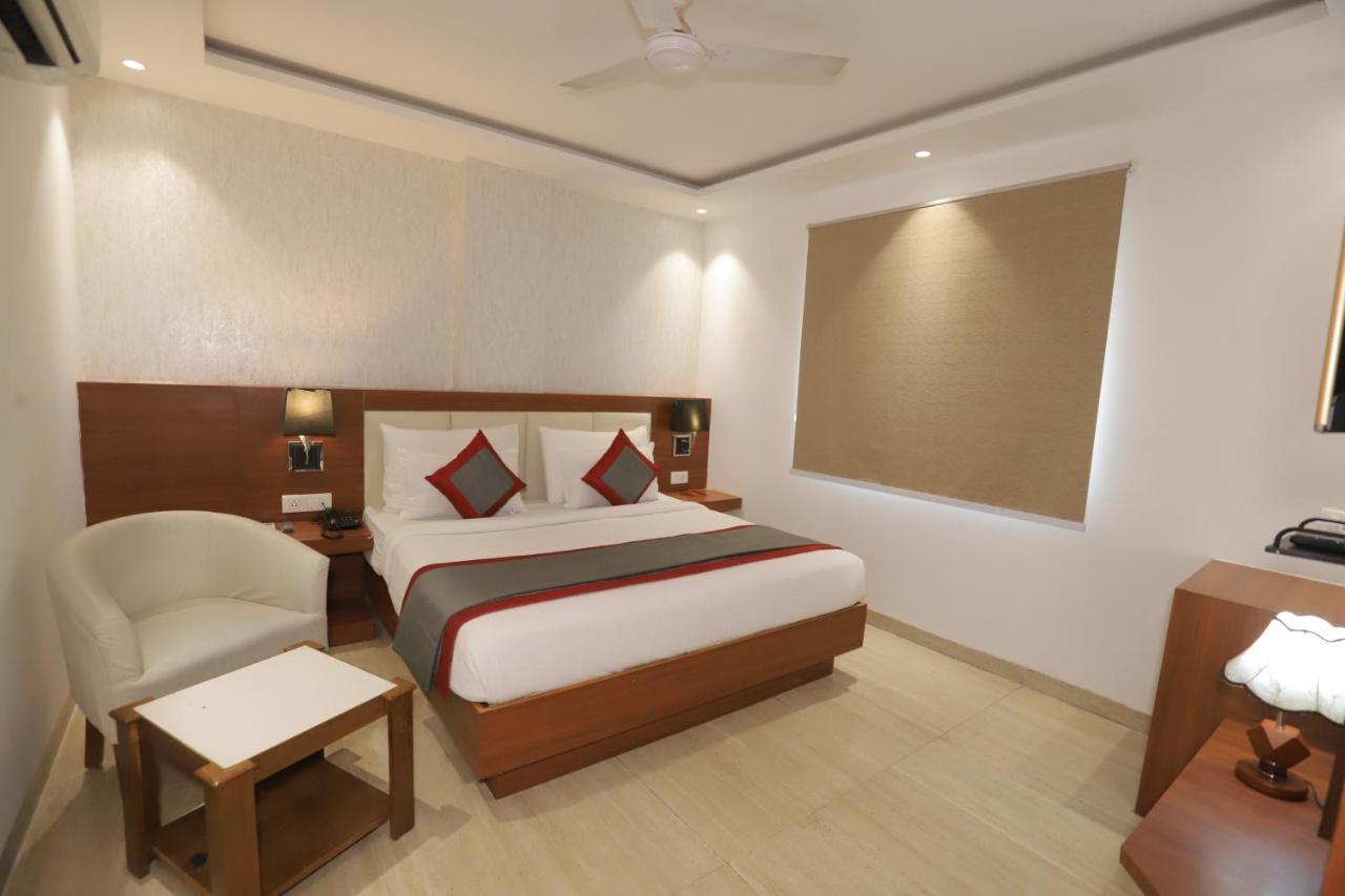 Nh Skye Suites Nueva Delhi Exterior foto